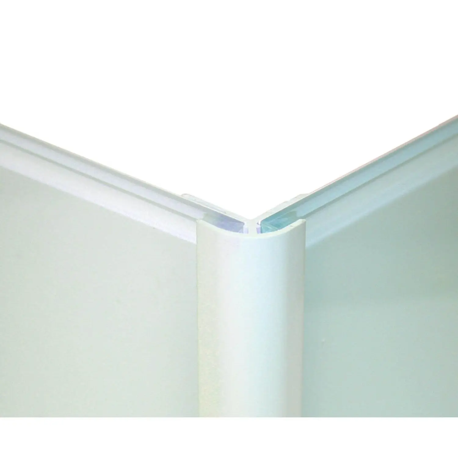 Zenolite Colour Matched PVC External Corner - 2500mm - Glacier 3 Zenolite Colour Matched PVC External Corner - 2500mm - Glacier