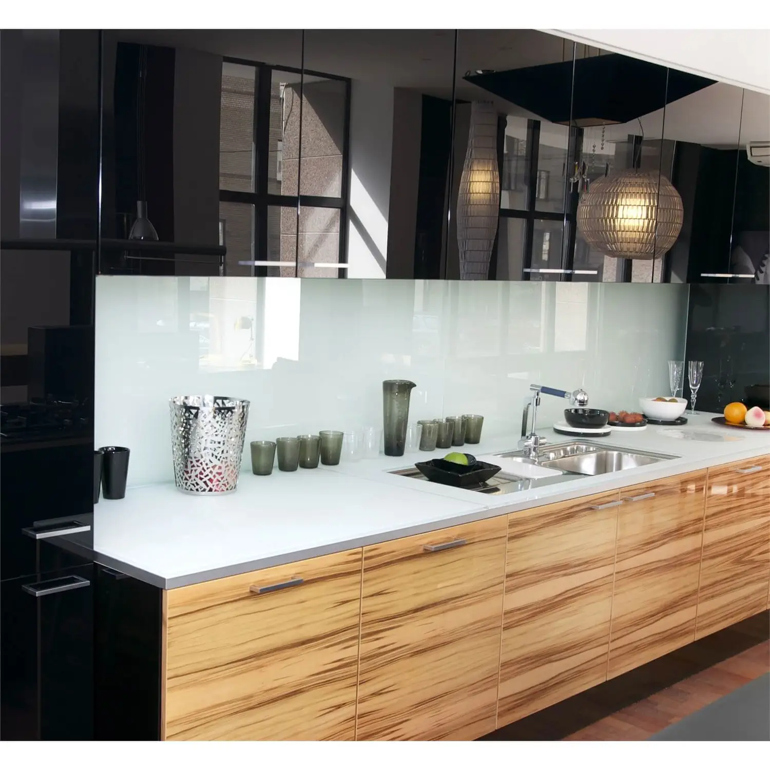 Alusplash Reversible Splashback - 900 X 800mm - Ice White & Ocean Wave 5 Alusplash Reversible Splashback - 900 X 800mm - Ice White & Ocean Wave - Image 3