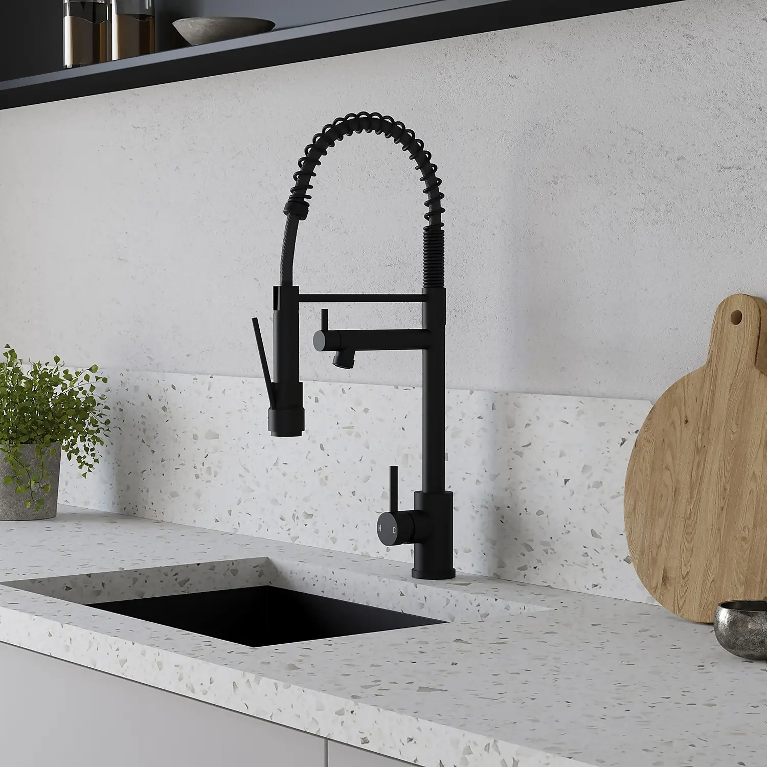 Rona Pull And Spray Tap - Matt Black 4 Rona Pull And Spray Tap - Matt Black - Image 2