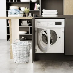 Hotpoint BIWMHG91484UK Integrated 9Kg Washing Machine With 1400 Rpm - White -Carron phoenix Sales 14200039 1755011737730767